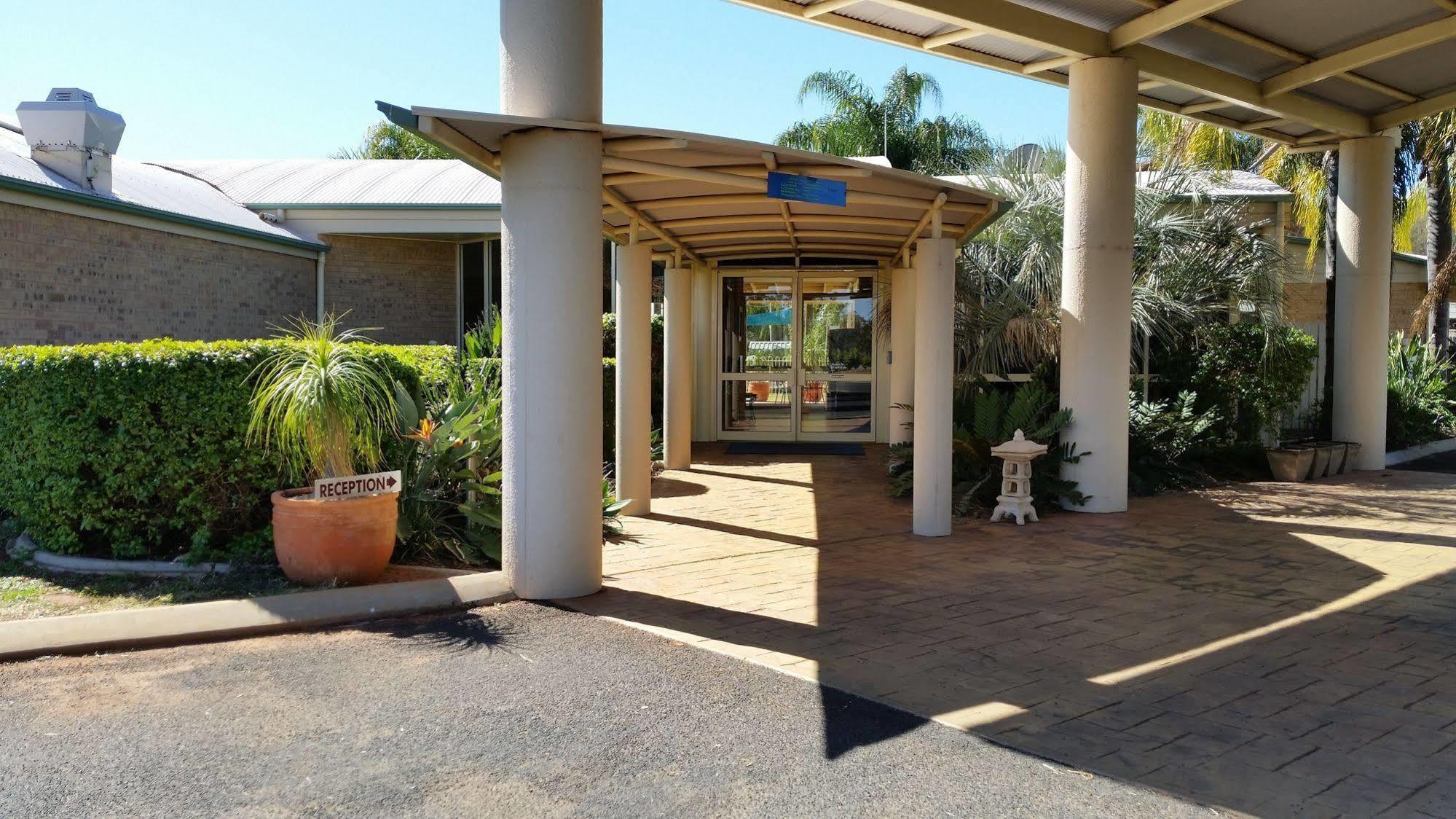 Mulga Country Motor Inn Charleville Extérieur photo